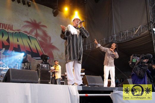 Dub Inc (F) 26. Summer Jam Festival, Fuehlinger See Koeln - Red Stage 01. Juli 2011 (8).JPG